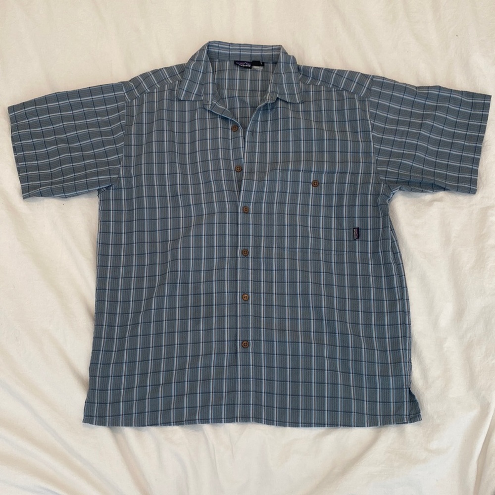 Vintage Patagonia Men’s Button Down Shirt Size Medium